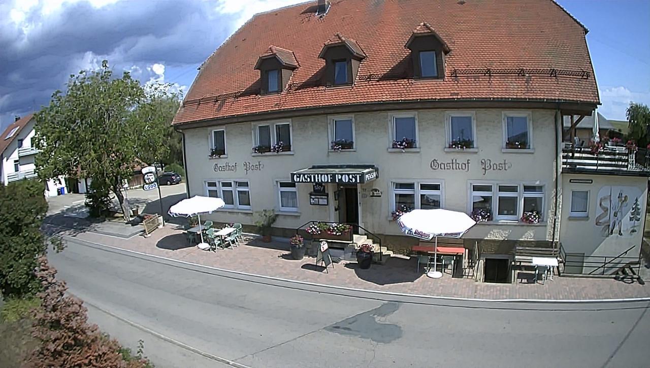 Gasthaus Hotel Zur Post Юлинген-Биркендорф Екстериор снимка